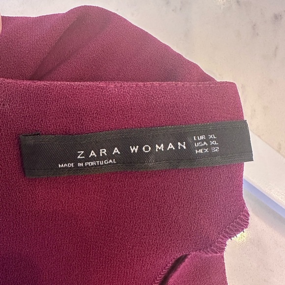Zara Women's Plum  Top with Drawstring side detail. size XL - Picture 4 of 5